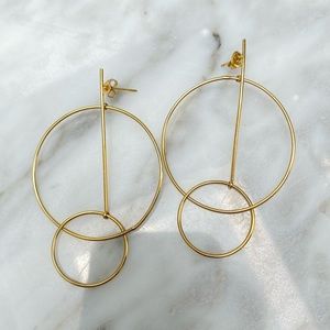 Stunning Gold Earrings